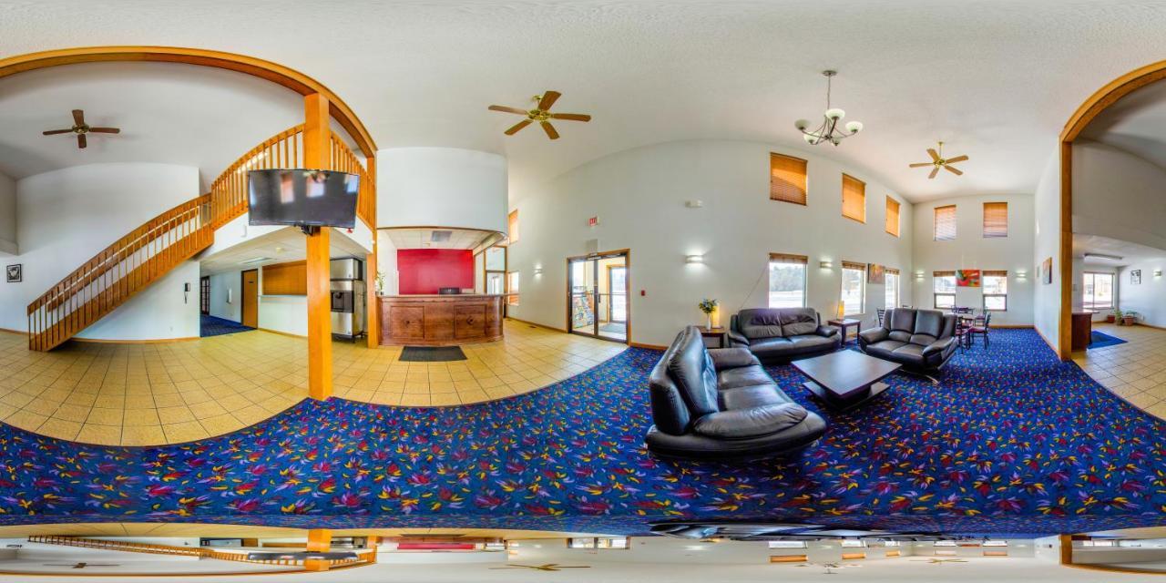 Econo Lodge Inn & Suites Wisconsin Dells Exterior foto